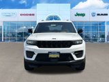 New 2024 Jeep Grand Cherokee Altitude image 3