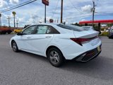 New 2025 Hyundai Elantra SE image 5