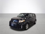 Used 2013 Scion xB image 2
