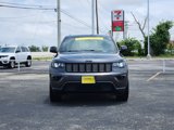 Used 2019 Jeep Grand Cherokee Altitude image 2