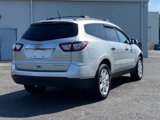 Used 2015 Chevrolet Traverse LT w/ Style and Technology Package image 3