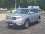 Used 2012 Toyota Highlander FWD image 2