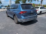 Used 2018 Volkswagen Tiguan SE w/ Panoramic Sunroof Package image 4