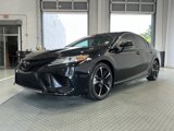 Used 2018 Toyota Camry XSE image 2