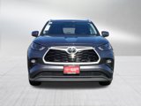 Used 2022 Toyota Highlander XLE image 2