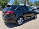 Used 2020 Kia Sorento LX image 5