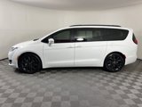 Used 2019 Chrysler Pacifica Limited w/ Advanced Safetytec Group image 2