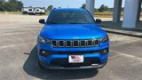 New 2025 Jeep Compass Latitude image 3