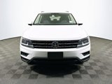 Used 2021 Volkswagen Tiguan SE image 3