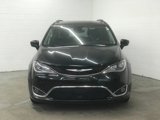 Used 2017 Chrysler Pacifica Touring-L Plus w/ Advanced Safetytec Group image 2
