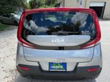 Used 2022 Kia Soul LX image 5