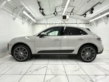 Certified 2024 Porsche Macan image 2