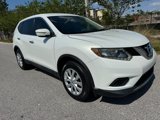 Used 2014 Nissan Rogue S image 2