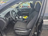 Used 2018 Nissan Rogue S image 5