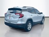 Used 2022 GMC Terrain SLE w/ Driver Convenience Package image 4