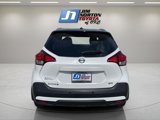 Used 2020 Nissan Kicks SR w/ SR Premium Package image 2
