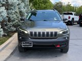 Used 2019 Jeep Cherokee Trailhawk image 2