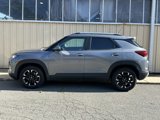 Used 2022 Chevrolet TrailBlazer LT w/ LPO, Blackout Package image 3