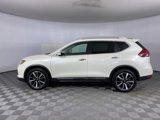 Used 2017 Nissan Rogue SL image 4