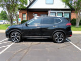 Used 2018 Nissan Rogue SL w/ Premium Package image 3