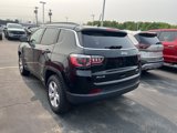 Used 2019 Jeep Compass Latitude w/ Cold Weather Group image 3