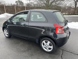 Used 2007 Toyota Yaris 2-Door Hatchback image 5