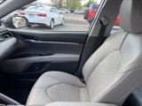 Used 2023 Toyota Camry SE image 6