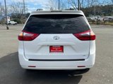 Used 2018 Toyota Sienna LE image 5
