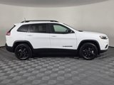 Used 2023 Jeep Cherokee Altitude Lux w/ Lux Elite Package image 3
