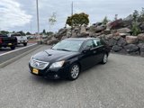 Used 2010 Toyota Avalon Limited image 3