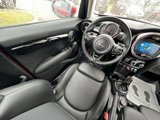 Used 2021 MINI Cooper S image 4