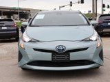 Used 2017 Toyota Prius Four image 2