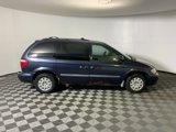 Used 2007 Chrysler Town & Country w/ Popular Equipment Group I image 5