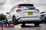 Used 2022 Nissan Kicks SR w/ Premium Package image 5