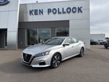 Used 2022 Nissan Altima 2.5 SV image 2