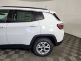 New 2025 Jeep Compass Latitude image 4