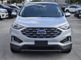 Used 2019 Ford Edge Titanium image 2