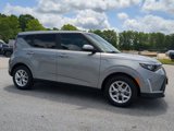 Used 2024 Kia Soul LX w/ Option Group 015 image 2