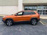 Used 2015 Jeep Cherokee Trailhawk w/ Comfort/Convenience Group image 2