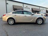 Used 2013 Buick Regal Premium image 2