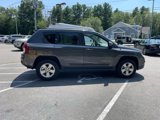Used 2017 Jeep Compass Latitude image 4