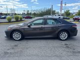 Used 2018 Toyota Camry L image 4