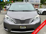 Used 2017 Toyota Sienna LE image 2