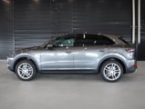 Used 2021 Porsche Cayenne image 2