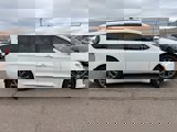 Used 2018 Chrysler Pacifica Limited w/ Tire & Wheel Group image 4