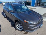 Used 2016 Jeep Cherokee Latitude image 4