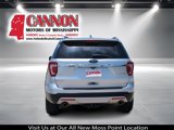 Used 2016 Ford Explorer XLT w/ Equipment Group 202A image 4