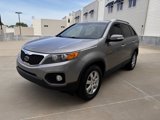 Used 2011 Kia Sorento LX w/ Convenience Pkg image 3