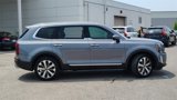 Used 2022 Kia Telluride S image 2