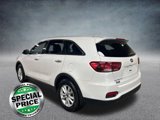 Used 2019 Kia Sorento LX w/ LX Convenience Package image 3
